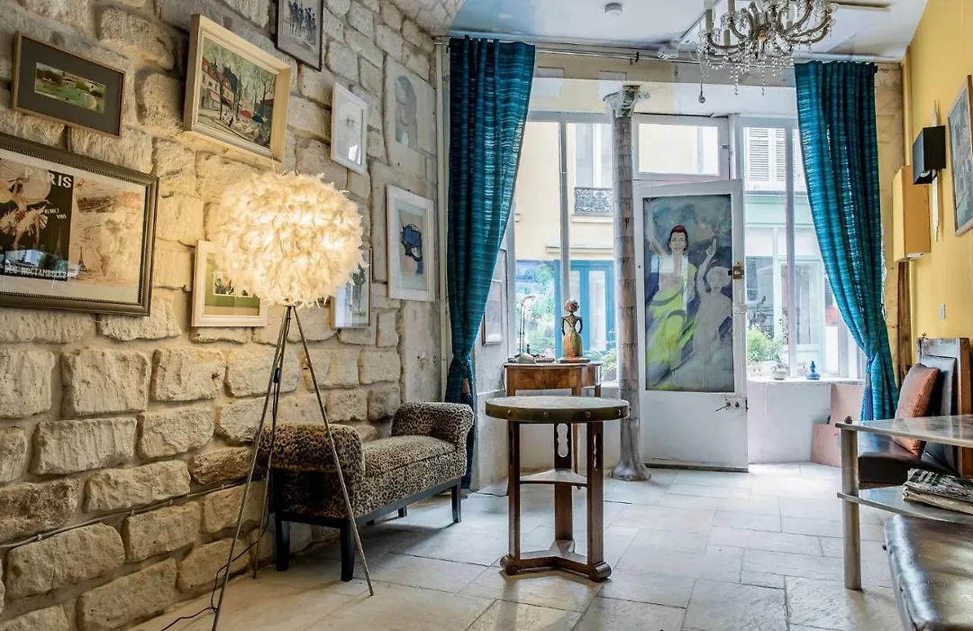 Montmartre Apartments - Androuet-1
