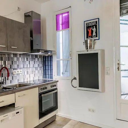 Montmartre Apartments - Androuet-3